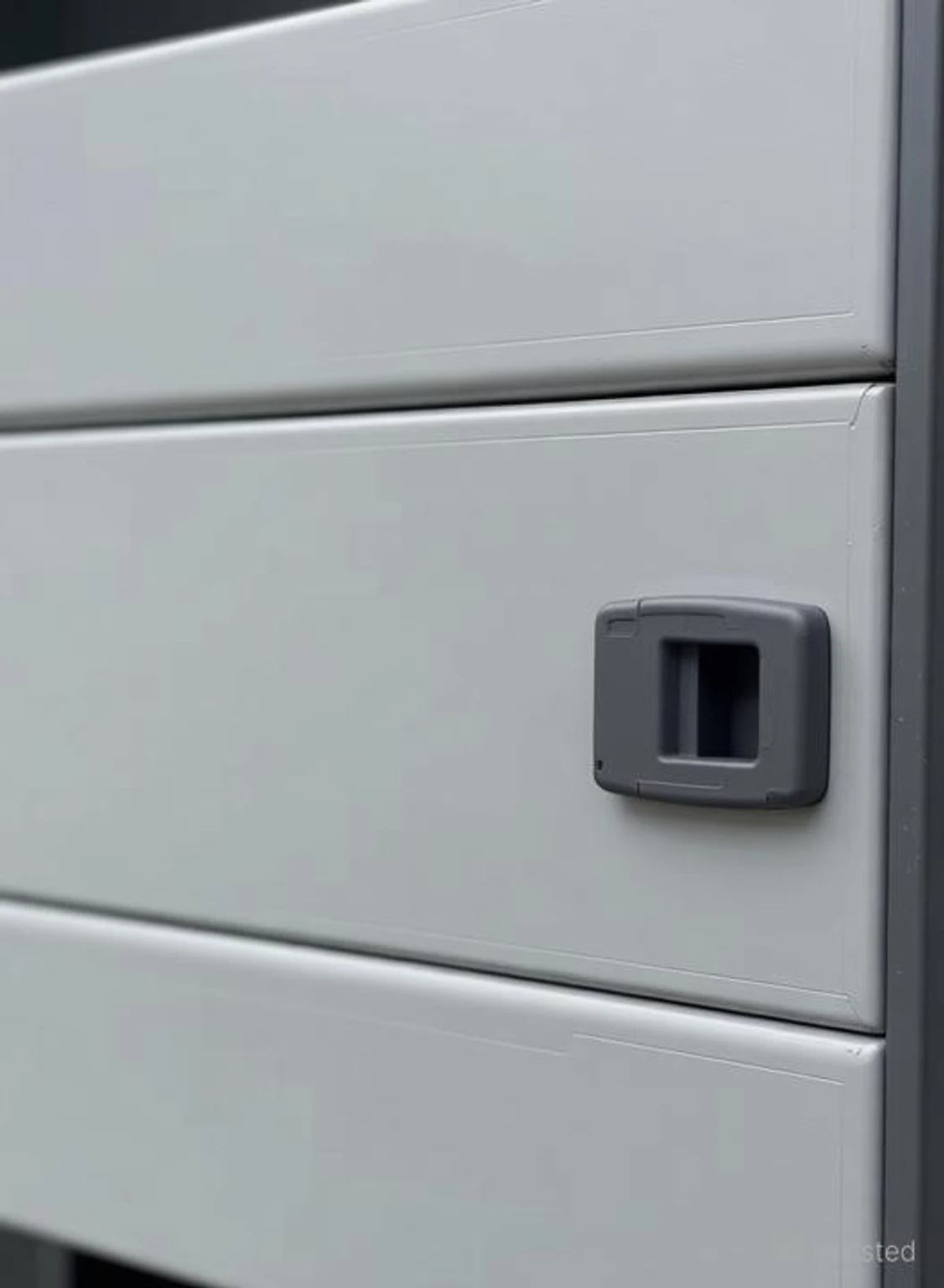 16 Way MCB Fully Metal Heavy Duty Distribution Board - Image 3